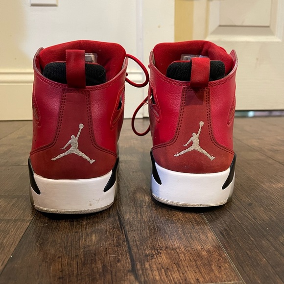Jordan Other - Jordan flight club 91 size 10 comes with Jordan box